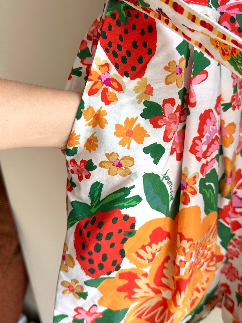Farm Rio Flowerful Sketch Romper, Size XL, Summer Strawberry Print - Picture 13 of 16